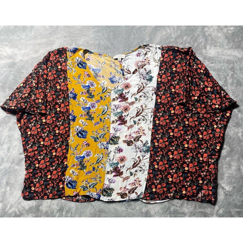 Umgee Top Multi-Colored Relaxed Boxy Fit V-Neck Women’s 1XL Boho Hippie Blouse